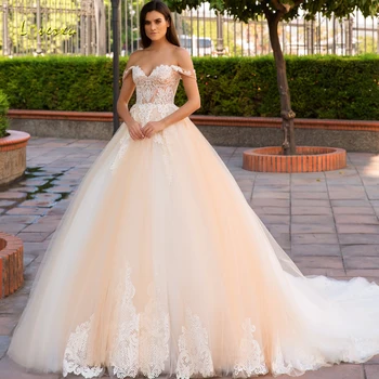 Loverxu Sexy Backless Boat Neck Ball Gown Wedding Dresses 2020 Elegant Appliques Beadd Court Train Lace Vintage Bridal Gowns
Loverxu Sexy Backless Boat Neck Ball Gown Wedding Dresses 2020 Elegant Appliques Beadd Court Train Lace Vintage Bridal Gowns