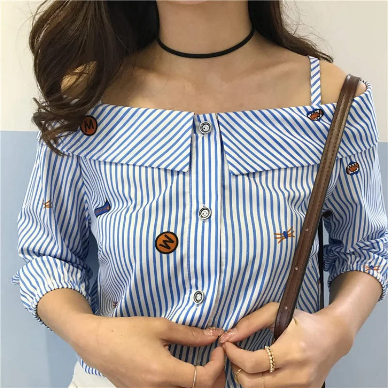Spring Autumn Embroidered Clothes Word Spread Long-sleeved Striped Printed Off Shoulder Slash Neck Blouse
Spring Autumn Embroidered Clothes Word Spread Long-sleeved Striped Printed Off Shoulder Slash Neck Blouse