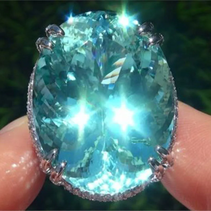 New Silver Color Ring Fashion Green Big Oval Zircon Rings for Women Simple Style Green Stone Rings Jewelry Anillos Mujer Z5X717
New Silver Color Ring Fashion Green Big Oval Zircon Rings for Women Simple Style Green Stone Rings Jewelry Anillos Mujer Z5X717