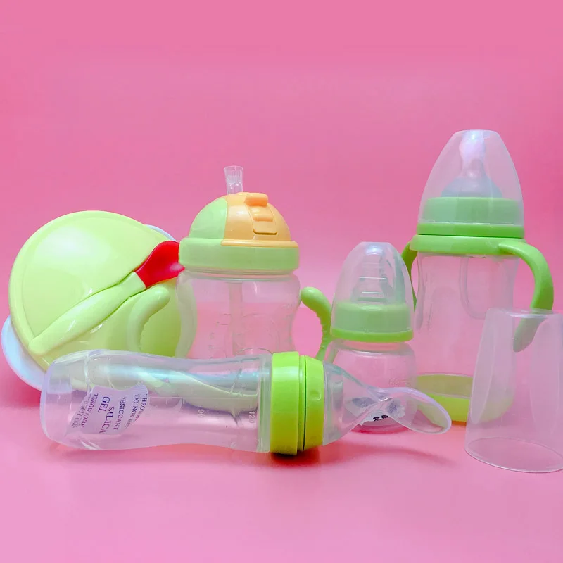 5pcs Silica Gel Feeding Kids Toddler Newborn Baby Drink Cups Water Bottle Set with Bowl Spoon Bottle Copo Infantil Drinker
5pcs Silica Gel Feeding Kids Toddler Newborn Baby Drink Cups Water Bottle Set with Bowl Spoon Bottle Copo Infantil Drinker