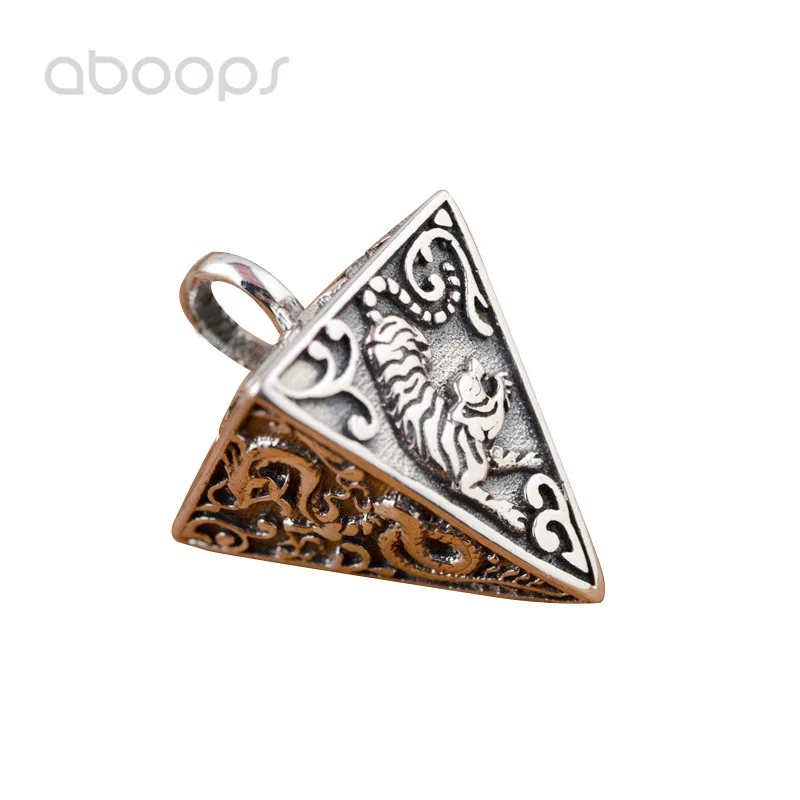 Vintage 925 Sterling Silver Pyramid Shaped Necklace Pendant Engraved Chinese Ancient Four Mythical Creatures for Men Women
Vintage 925 Sterling Silver Pyramid Shaped Necklace Pendant Engraved Chinese Ancient Four Mythical Creatures for Men Women