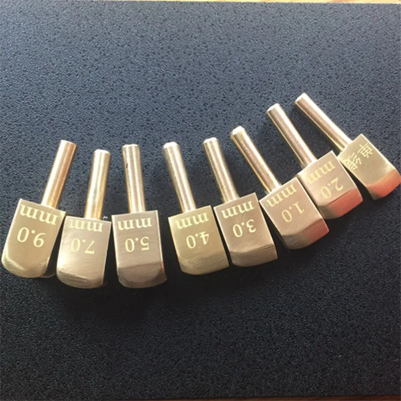 The Copper Wire Cutter Electric Line Leather Tool Drawing Tool Single Line, 1mm,2mm,3mm,4mm,5mm,7mm,9mm
The Copper Wire Cutter Electric Line Leather Tool Drawing Tool Single Line, 1mm,2mm,3mm,4mm,5mm,7mm,9mm