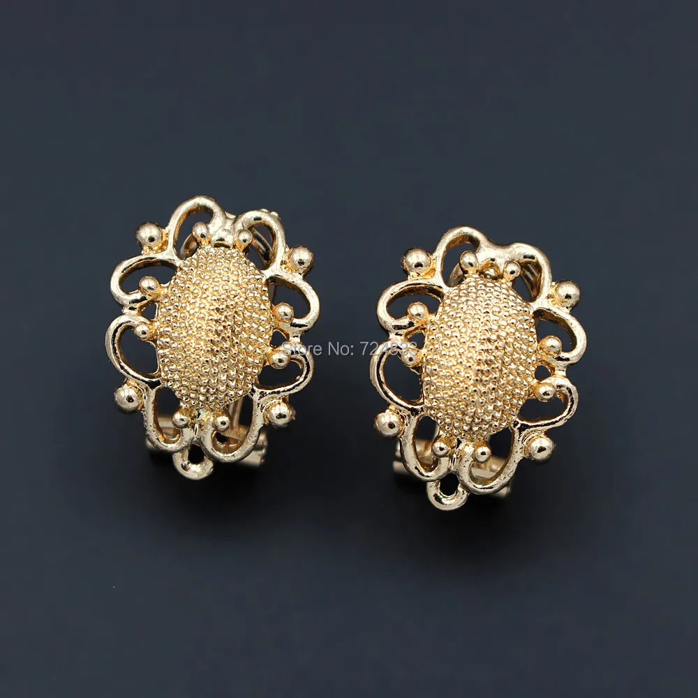 Earrings post with Loop Connectors Base Hollow Oval Clip Stud Earrings Hooks DIY African Nigerian Weddings Jewelry Findings
Earrings post with Loop Connectors Base Hollow Oval Clip Stud Earrings Hooks DIY African Nigerian Weddings Jewelry Findings