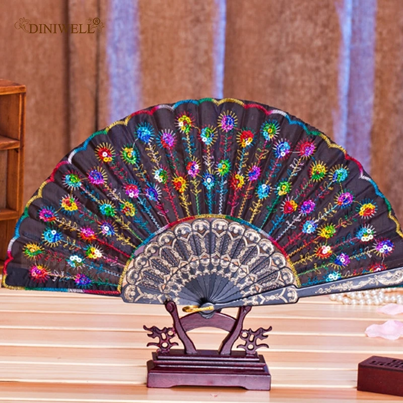 DINIWELL Hand-crafted Decorative Fans Elegant Colorful Flower Peacock Pattern Sequin Fabric Folding Handheld Hand Fan For Gift
DINIWELL Hand-crafted Decorative Fans Elegant Colorful Flower Peacock Pattern Sequin Fabric Folding Handheld Hand Fan For Gift