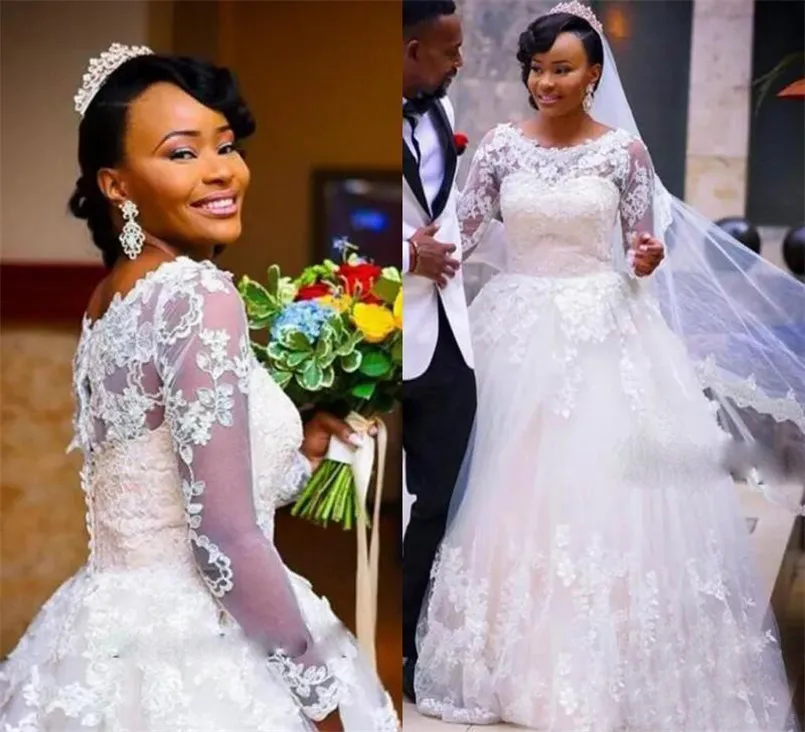 Customized Graceful A Line Lace Wedding Dress 2019 Scoop Neck Simple Long Sleeves African Bridal Dress Robe Mariage Femme
Customized Graceful A Line Lace Wedding Dress 2019 Scoop Neck Simple Long Sleeves African Bridal Dress Robe Mariage Femme