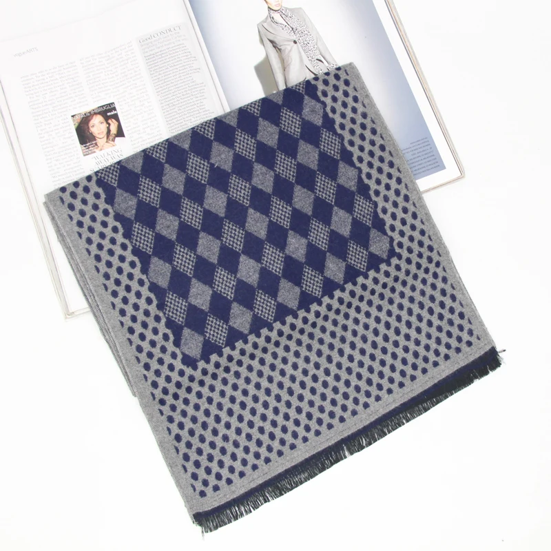 Luxury brand new designer geometric printing viscose men winter autumn scarf businessmen wraps soft black navy colors LL171024
Luxury brand new designer geometric printing viscose men winter autumn scarf businessmen wraps soft black navy colors LL171024