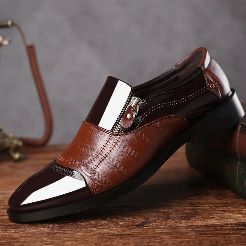 new Business Men Patent Leather Shoes Zapatos de hombre Size Black Leather Soft Man Dress Shoes Man Flat Classic Oxford Shoes
new Business Men Patent Leather Shoes Zapatos de hombre Size Black Leather Soft Man Dress Shoes Man Flat Classic Oxford Shoes