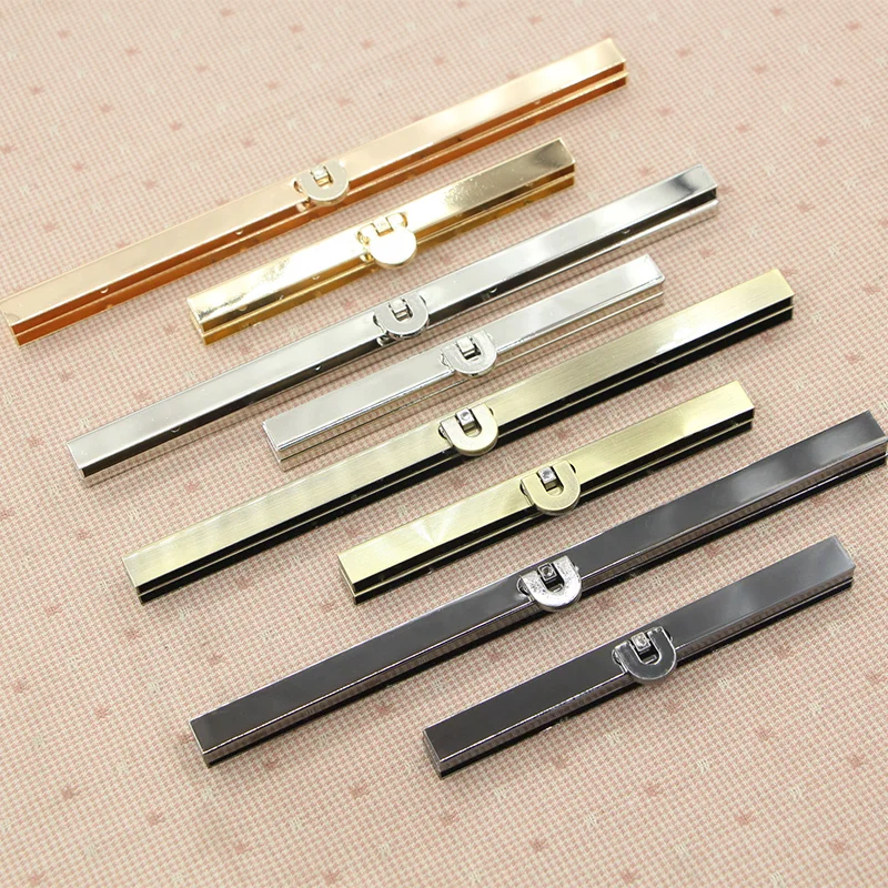 5Pcs/lot 19cm/11.5cm Wide No Holes Long Metal Opening Bags DIY Women Handbag Accessories Purse Frame Mouth Gold Kiss Clasp
5Pcs/lot 19cm/11.5cm Wide No Holes Long Metal Opening Bags DIY Women Handbag Accessories Purse Frame Mouth Gold Kiss Clasp