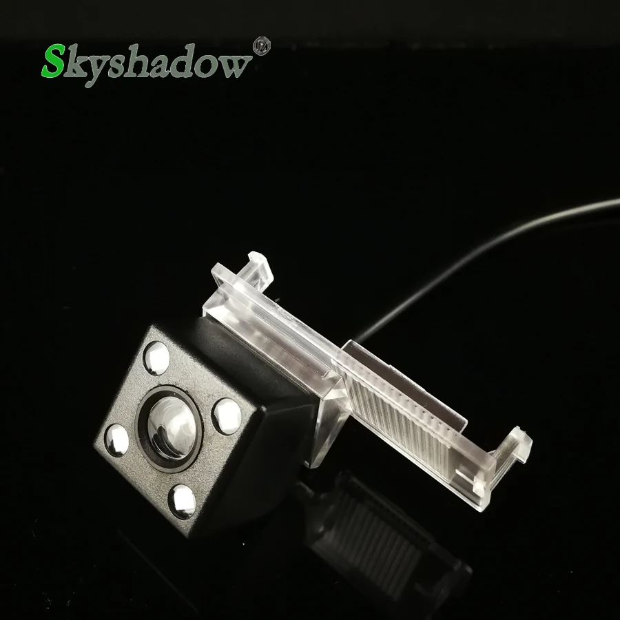 Car CCD HD 4 LED Night Vision Backup Rear View Camera for Peugeot 301 308 408 508 C5 3008 307 DS5 DS6 Citroen C2 C4 C5 Elysee
Car CCD HD 4 LED Night Vision Backup Rear View Camera for Peugeot 301 308 408 508 C5 3008 307 DS5 DS6 Citroen C2 C4 C5 Elysee