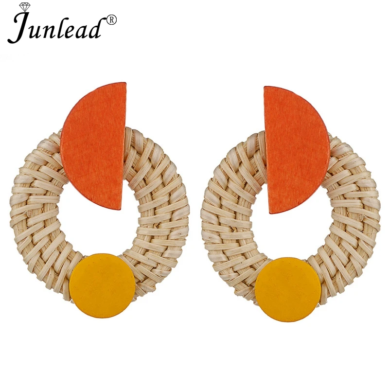 Junlead latest Summer Design Handmade multicolor Wooden Straw Weave Rattan oorbellen Vine Braid Round Drop Earrings For Women
Junlead latest Summer Design Handmade multicolor Wooden Straw Weave Rattan oorbellen Vine Braid Round Drop Earrings For Women
