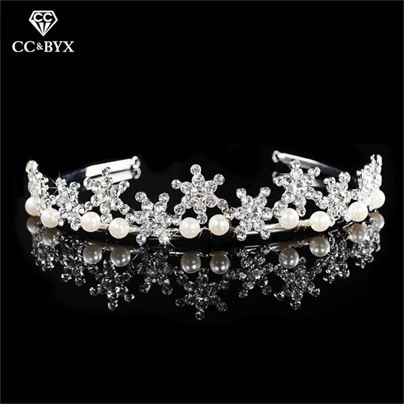 CC Jewelry Snowflake Crown Tiaras Accessories Top Austrian Crystal & Simulated Pearl Crowns for Women Hair Jewelry Romantic F043
CC Jewelry Snowflake Crown Tiaras Accessories Top Austrian Crystal & Simulated Pearl Crowns for Women Hair Jewelry Romantic F043