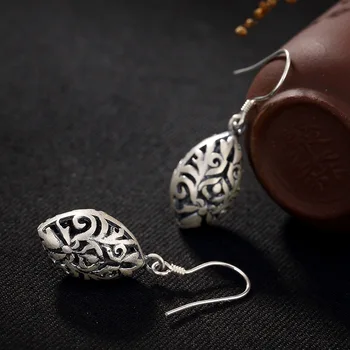 S990 Fine Silver Matte Totem Hollow-out High-grade Silver Ways Ear Hook Earrings Wholesale
S990 Fine Silver Matte Totem Hollow-out High-grade Silver Ways Ear Hook Earrings Wholesale