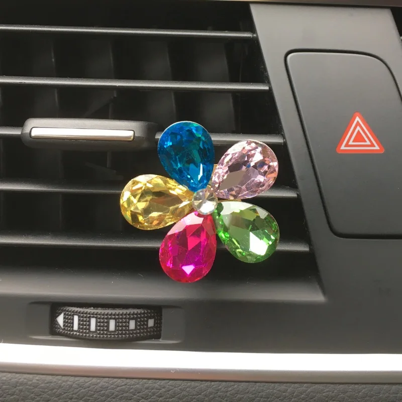 Exquisite flower shapes Automobile accessories Car air conditioner decorative clip for lady Colorful metallic flowers
Exquisite flower shapes Automobile accessories Car air conditioner decorative clip for lady Colorful metallic flowers