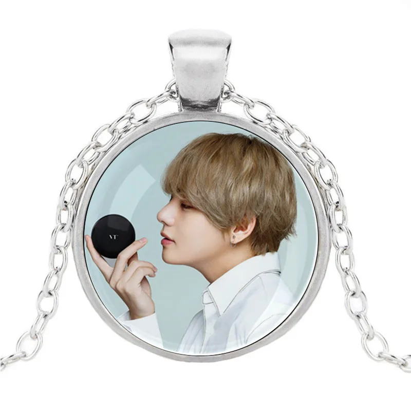 BTS Necklace Badges Kpop Bangtan Boys Gothic Punk Black Velvet Choker Collar Jewelry BTS Accessories For Album Love Yourself
BTS Necklace Badges Kpop Bangtan Boys Gothic Punk Black Velvet Choker Collar Jewelry BTS Accessories For Album Love Yourself