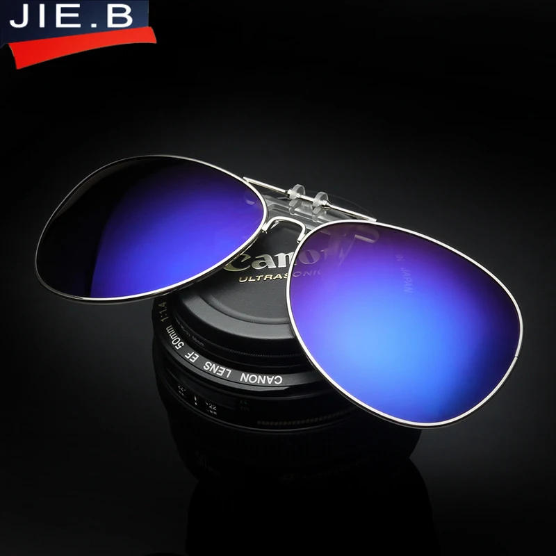 Multicolor Film Polarized Men's Sunglasses Large Frame Can Be Turned On Sun Glasses Clip Driving Glass Night Vision Clip 1062
Multicolor Film Polarized Men's Sunglasses Large Frame Can Be Turned On Sun Glasses Clip Driving Glass Night Vision Clip 1062
