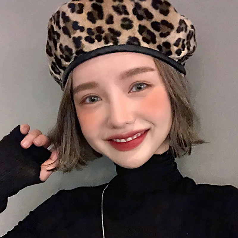 Fascinator Womens Wool Leopard Berets Painter's Hat Autumn Winter Baret Flat Cap Cute Beret Hats for Women Leopard Hat WH044
Fascinator Womens Wool Leopard Berets Painter's Hat Autumn Winter Baret Flat Cap Cute Beret Hats for Women Leopard Hat WH044
