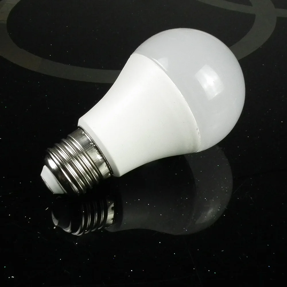 E27 led bulb 220V lampada led lamp home lighting lampadas led energy saving light 3W 5W 7W 9W 12W 15W
E27 led bulb 220V lampada led lamp home lighting lampadas led energy saving light 3W 5W 7W 9W 12W 15W
