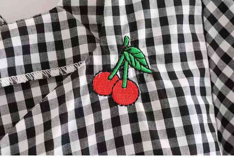 8927958271_1832055227