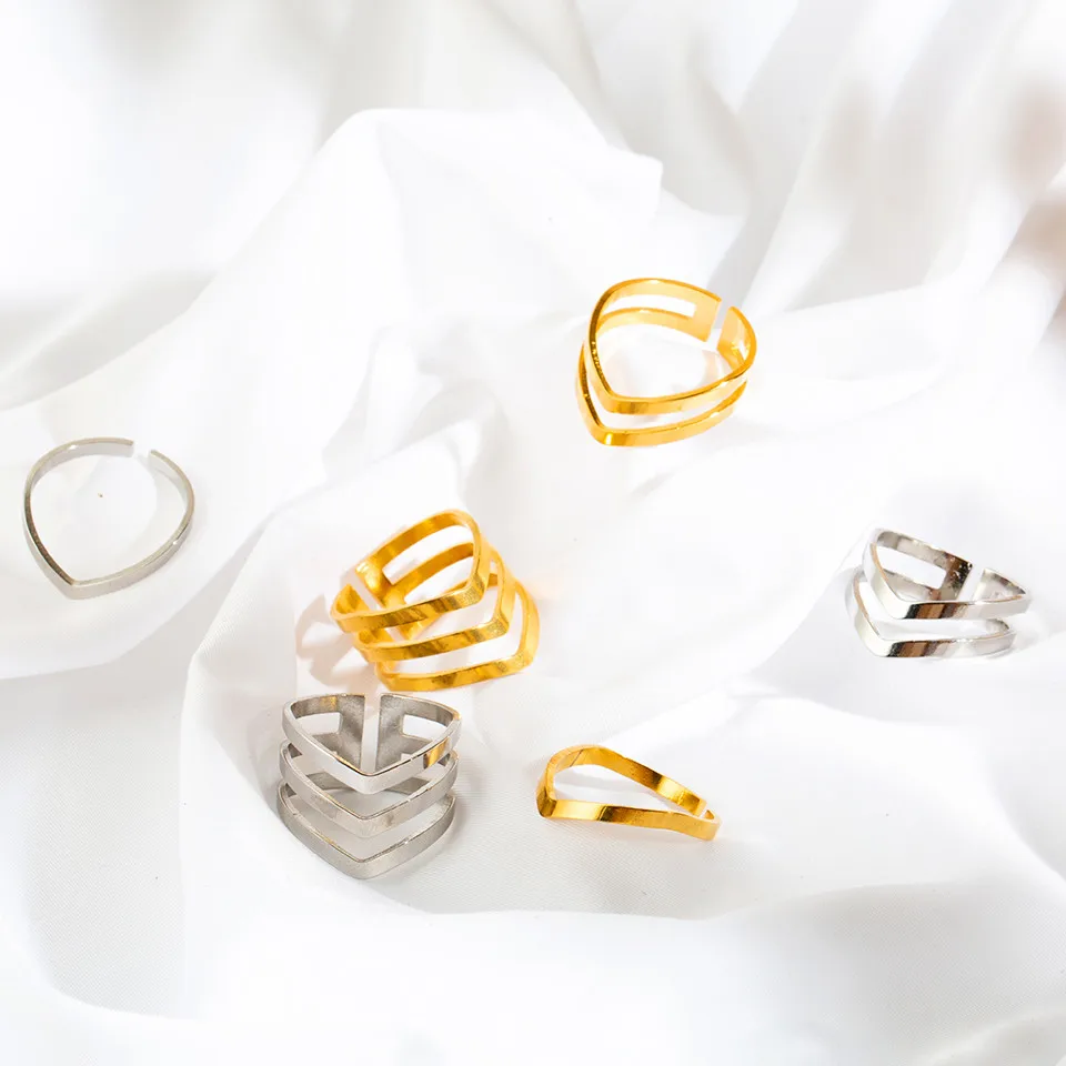 Fashion High quality Stainless Steel Women's Ring Punk Golden & Silver Rings for women Best Selling Jewelry Hot sell New
Fashion High quality Stainless Steel Women's Ring Punk Golden & Silver Rings for women Best Selling Jewelry Hot sell New
