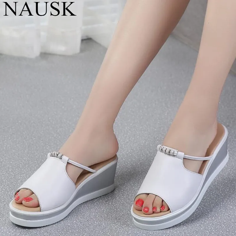 NAUSK Women Sandals Heels Wedges Platform Leather Peep Toe Crystal Elegant Female Sandals Ladies Mules Clogs Summer Shoes
NAUSK Women Sandals Heels Wedges Platform Leather Peep Toe Crystal Elegant Female Sandals Ladies Mules Clogs Summer Shoes