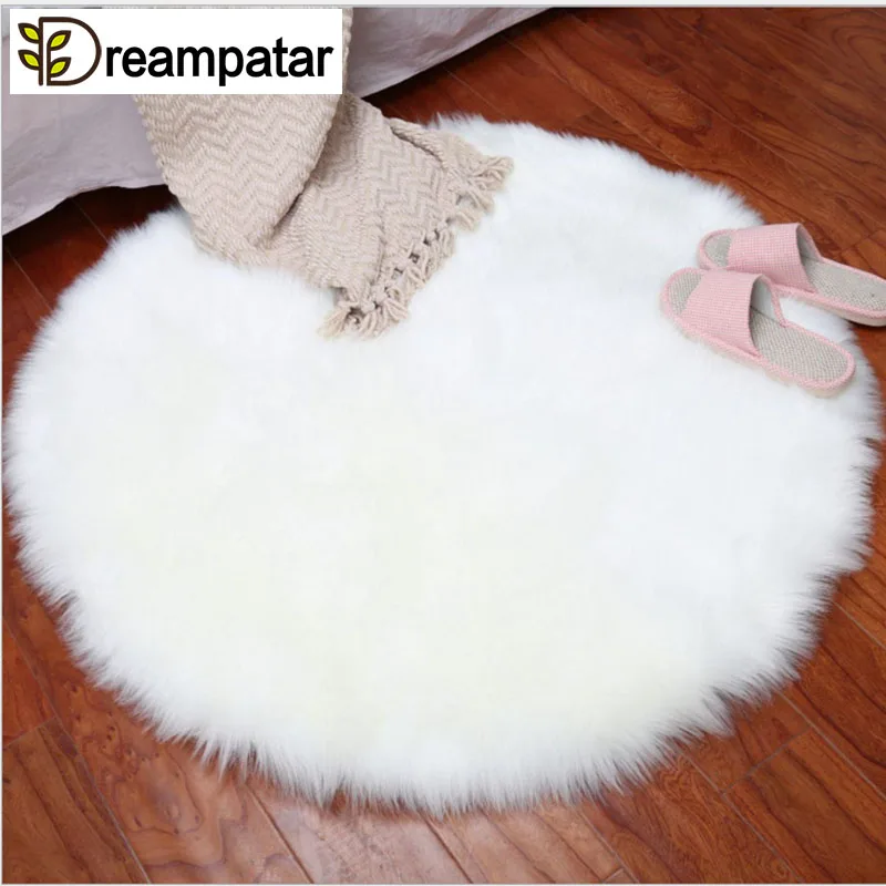 Plush Round Carpet Soft Sheepskin Rug Chair Cover Bedroom Mat Artificial Wool Warm Hairy Carpet Seat Wool Warm Rugs BD06A
Plush Round Carpet Soft Sheepskin Rug Chair Cover Bedroom Mat Artificial Wool Warm Hairy Carpet Seat Wool Warm Rugs BD06A