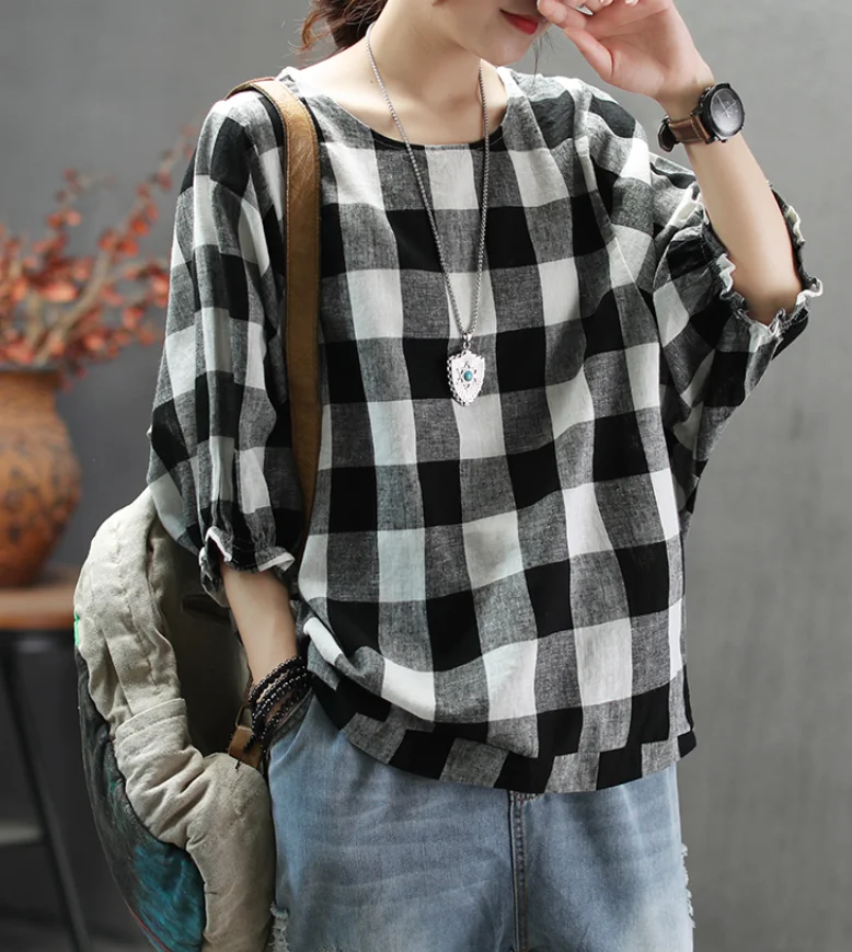 Summer T-shirt Women Retro Large size Pullovers New Ladies Loose Tops O-Neck Short Sleeve Plaid Casual T-shirt Vintage Tops 
Summer T-shirt Women Retro Large size Pullovers New Ladies Loose Tops O-Neck Short Sleeve Plaid Casual T-shirt Vintage Tops