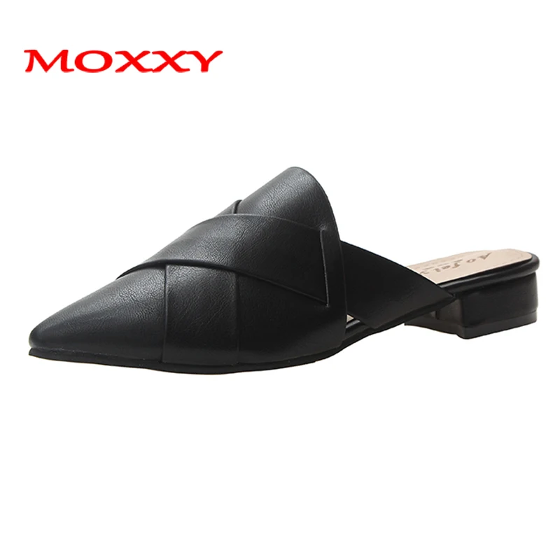 2019 Women Mules Slip On Ladies Summer Slippers Women Shoes Low Heel Point Toe Leather Flat Casual Shoes Woman chaussures femme
2019 Women Mules Slip On Ladies Summer Slippers Women Shoes Low Heel Point Toe Leather Flat Casual Shoes Woman chaussures femme