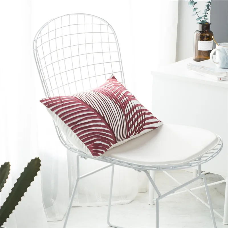 1 piece Pillowcase Linen Cotton Cushion Cover No Filling Palm leaf Pattern Decorative Red/Blue Waist Pillow Cover Office Sofa
1 piece Pillowcase Linen Cotton Cushion Cover No Filling Palm leaf Pattern Decorative Red/Blue Waist Pillow Cover Office Sofa