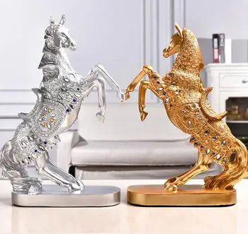 Soaring Horse European-style Home Jewelry Couple Marriage Gift Wine Cabinet Decoration Resin Handicraft 
Soaring Horse European-style Home Jewelry Couple Marriage Gift Wine Cabinet Decoration Resin Handicraft