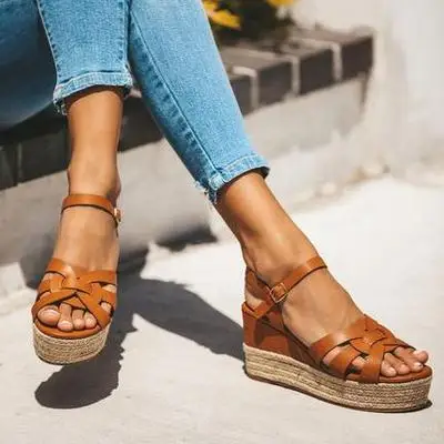 Wedges Sandals Shoes For Women Leather High Heels Sandals Summer 2019 Chaussures Femme Platform Sandals Plus Size 43
Wedges Sandals Shoes For Women Leather High Heels Sandals Summer 2019 Chaussures Femme Platform Sandals Plus Size 43