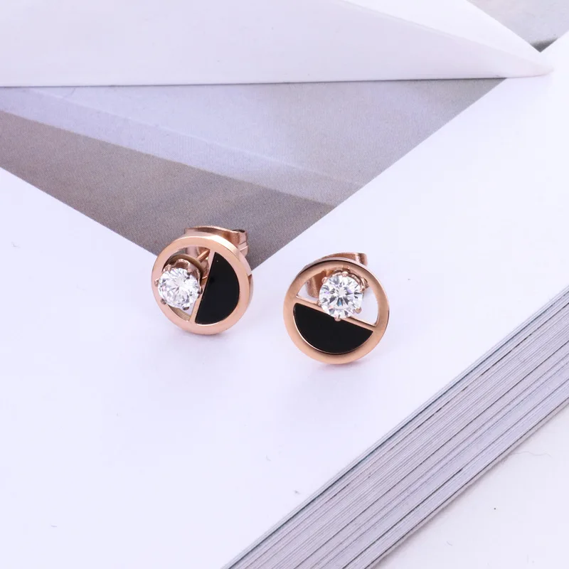 HFYK 2019 rose gold stainless steel cubic zirconia stud earrings for women black small earrings oorbellen brincos pendientes
HFYK 2019 rose gold stainless steel cubic zirconia stud earrings for women black small earrings oorbellen brincos pendientes