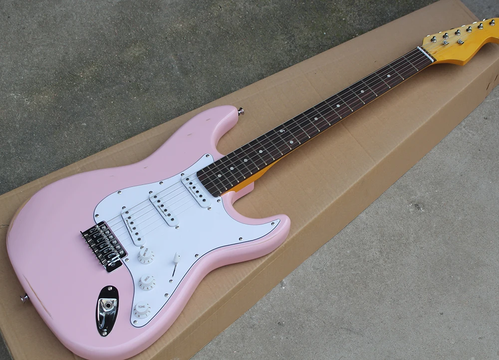 Light Pink Vintage Style Electric Guitar with White Pickguard,SSS Pickups,Rosewood Fretboard,offering customized services
Light Pink Vintage Style Electric Guitar with White Pickguard,SSS Pickups,Rosewood Fretboard,offering customized services