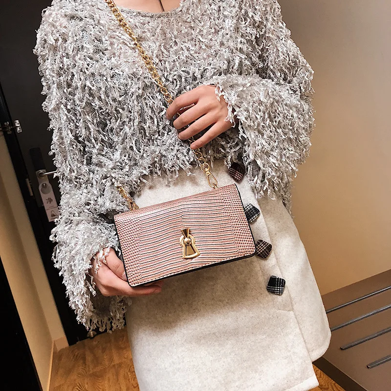 Female Crossbody Bags For Women 2019 High Quality PU Leather Luxury Handbags Designer Sac A Main Ladies Shoulder Messenger Bag
Female Crossbody Bags For Women 2019 High Quality PU Leather Luxury Handbags Designer Sac A Main Ladies Shoulder Messenger Bag