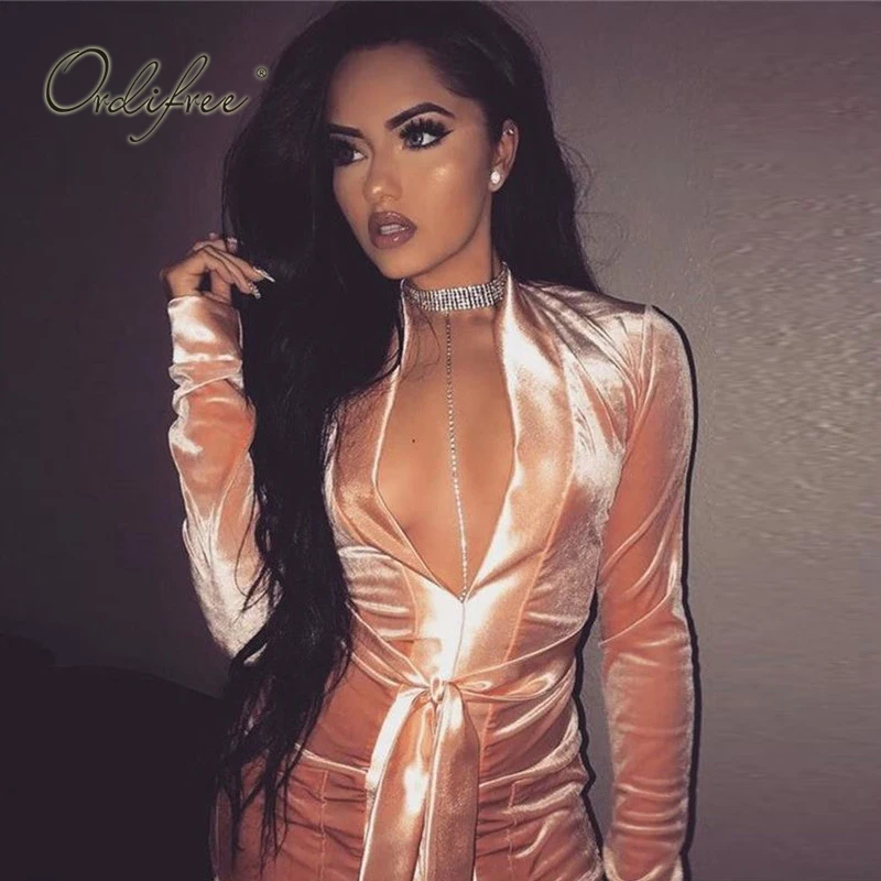 Ordifree 2019 Autumn Winter Women Velvet Dress Long Sleeve Party Dress with Belt Sexy Bodycon Short Mini Dress
Ordifree 2019 Autumn Winter Women Velvet Dress Long Sleeve Party Dress with Belt Sexy Bodycon Short Mini Dress