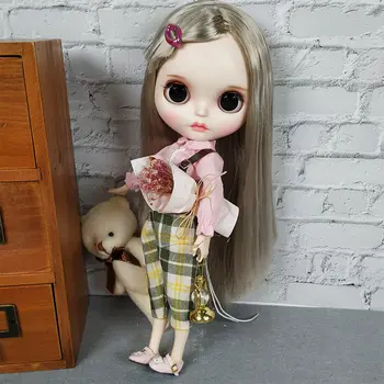 New 1/6 White Skin Blyth Doll In Cute Shoes BJD Doll For Sale Child DIY Body Joint Doll With Clothes Hot Educational Toys 
New 1/6 White Skin Blyth Doll In Cute Shoes BJD Doll For Sale Child DIY Body Joint Doll With Clothes Hot Educational Toys