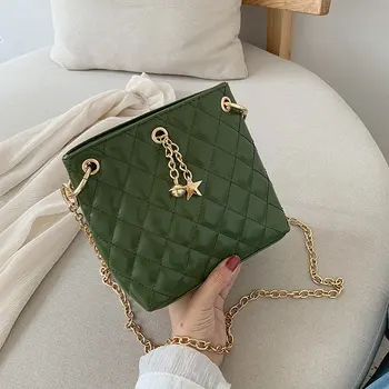 Chic chain chic new south Korean version of the joker shoulder bag 2019 casual and simple diagonal bucket bag
Chic chain chic new south Korean version of the joker shoulder bag 2019 casual and simple diagonal bucket bag
