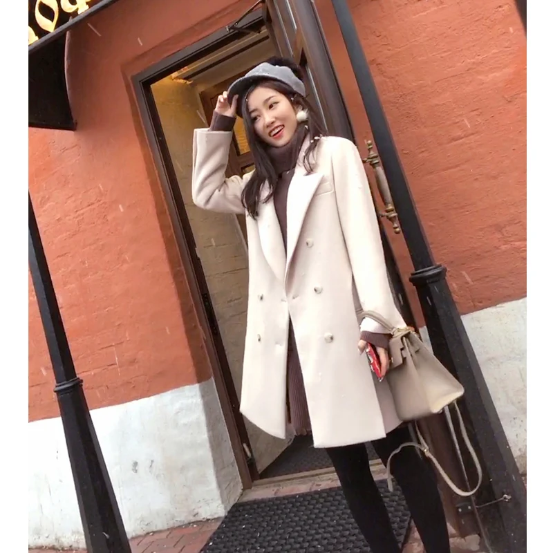 Mishow fashion double-breasted wool blends long white solid women coats 2019 spring notch lapel collar outwear MX17D9628
Mishow fashion double-breasted wool blends long white solid women coats 2019 spring notch lapel collar outwear MX17D9628
