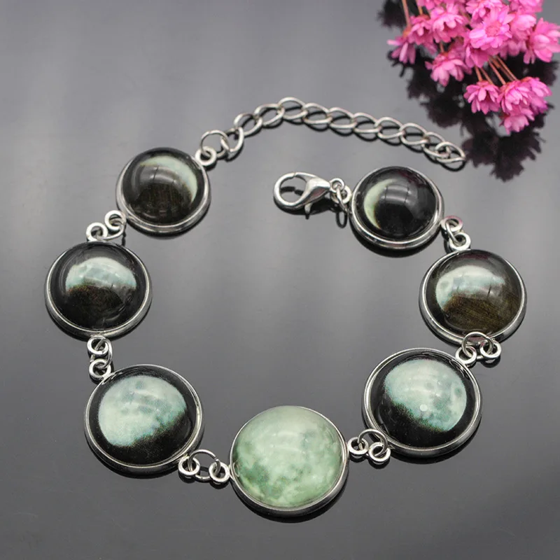 Glow in the Dark Bracelet Jewelry with Glass Cabochon Galaxy Full Luminous Moon Charm Bracelet Bangle for Women Gift
Glow in the Dark Bracelet Jewelry with Glass Cabochon Galaxy Full Luminous Moon Charm Bracelet Bangle for Women Gift