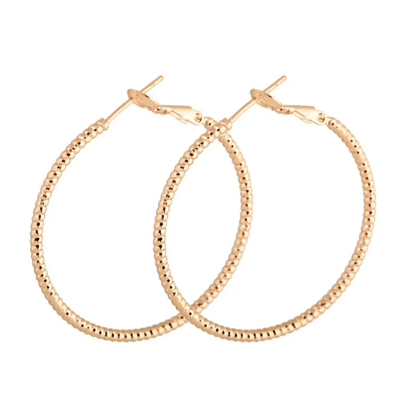 Women Fashion Temperamental Earring Girls Simple Color Big Circle Hoop Earrings Ladies Delicate Generous Party Jewelry Accessory
Women Fashion Temperamental Earring Girls Simple Color Big Circle Hoop Earrings Ladies Delicate Generous Party Jewelry Accessory