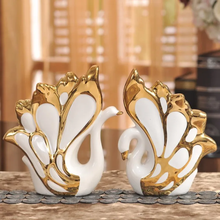 Decoration Home Furnishing ceramic Little Swan living room Lovers gift, wedding figure ornament crafts statue a pair of swan
Decoration Home Furnishing ceramic Little Swan living room Lovers gift, wedding figure ornament crafts statue a pair of swan