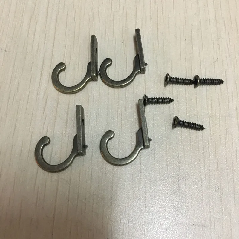 4PCS 28*22mm Key Mini Hangers Antique Style Metal Bronze Hook Decorative Furniture Wood Board Mounted Robe Hooks
4PCS 28*22mm Key Mini Hangers Antique Style Metal Bronze Hook Decorative Furniture Wood Board Mounted Robe Hooks