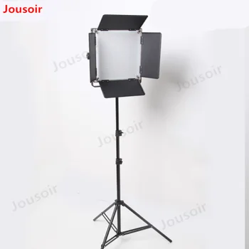 LED600 two-color temperature panel light photographic film and video lighting with four-leaf screen CD50
LED600 two-color temperature panel light photographic film and video lighting with four-leaf screen CD50