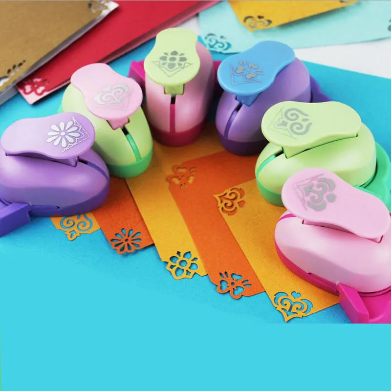 Embossing DIY Corner Paper Printing Card Cutter Scrapbook Shaper large Embossing device Hole Punch Kids Handmade Craft gift YH01
Embossing DIY Corner Paper Printing Card Cutter Scrapbook Shaper large Embossing device Hole Punch Kids Handmade Craft gift YH01