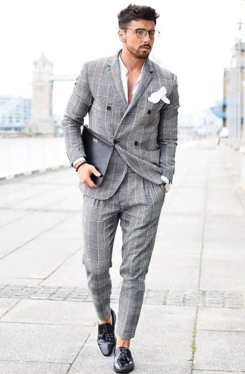 British Style Plaid suits men 2017 Cheap Suit For Men Slim Fit Tuxedos Notch Lapel Groomsmen Wedding Blazer(jacket+pant)
British Style Plaid suits men 2017 Cheap Suit For Men Slim Fit Tuxedos Notch Lapel Groomsmen Wedding Blazer(jacket+pant)