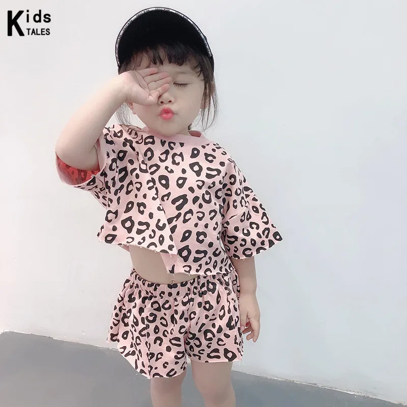 Leopard Print 2 Piece Set Tops+Shorts For Girls Children's Clothing Sets Toddler Baby Girl Summer Clothes Kids Suit RT089
Leopard Print 2 Piece Set Tops+Shorts For Girls Children's Clothing Sets Toddler Baby Girl Summer Clothes Kids Suit RT089
