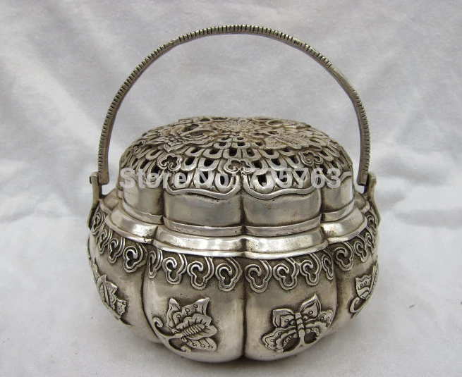 xiuli 00805 Chinese Fengshui Buddhism Bronze Silver butterfly Hand warmer Censer Statues
xiuli 00805 Chinese Fengshui Buddhism Bronze Silver butterfly Hand warmer Censer Statues