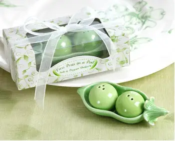 2015 two Peas in a Pod Ceramic Salt & Pepper Shakers,litter pea Salt & Pepper Shakers,50sets/lot(2pcs=1set) wedding gifts
2015 two Peas in a Pod Ceramic Salt & Pepper Shakers,litter pea Salt & Pepper Shakers,50sets/lot(2pcs=1set) wedding gifts