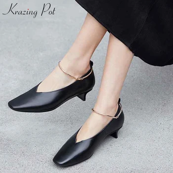 Krazing pot full grain leather med heel round metal fastener preppy style slip on square toe fairy princess young girl pumps L81
Krazing pot full grain leather med heel round metal fastener preppy style slip on square toe fairy princess young girl pumps L81