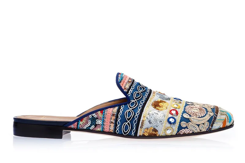 Qianruiti Chaussure Homme 2019 Luxury Sequines Embroidered Flat Slippers Men Canvas Shoes Casual Slip On Loafers Glitter Mules
Qianruiti Chaussure Homme 2019 Luxury Sequines Embroidered Flat Slippers Men Canvas Shoes Casual Slip On Loafers Glitter Mules