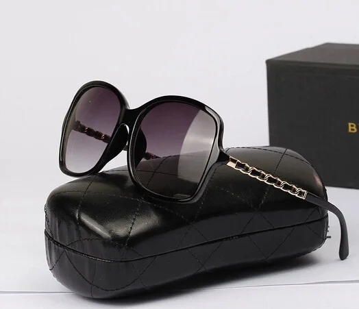 New 2017 Arrival Vintage Imitation Leather Frame Women Sunglasses big frame uv400 mirror lens women designer brand sun glasses
New 2017 Arrival Vintage Imitation Leather Frame Women Sunglasses big frame uv400 mirror lens women designer brand sun glasses